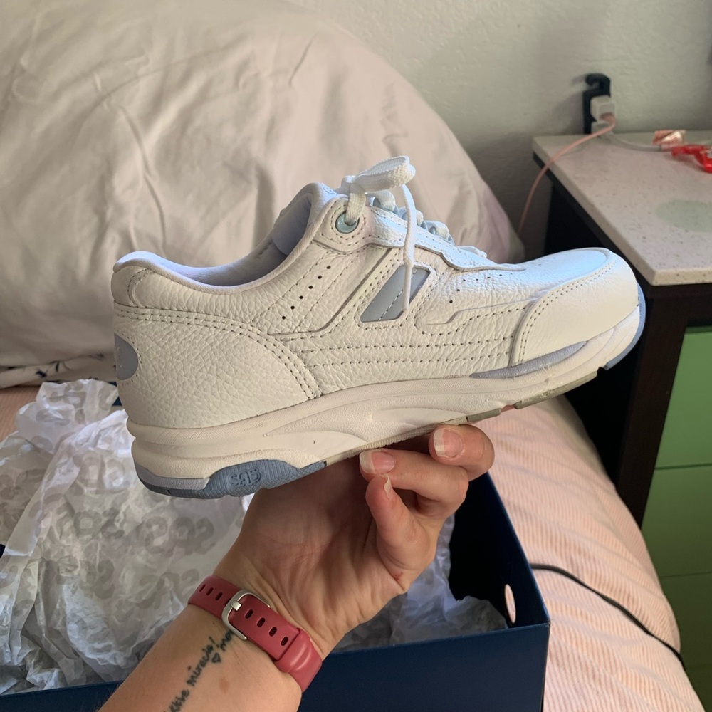 SAS Tour White Sneakers